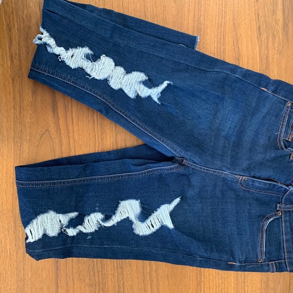 Wild Fable Distressed Skinny Jeans Size 6 - Picture 2 of 3